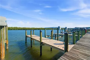 305 Goodlette-Frank Rd S, Naples, FL 34102 - Photo 19