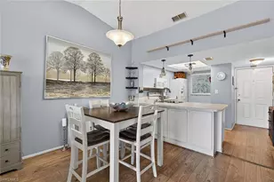 8160 Summerlin Village Cir, Fort Myers, FL 33919 - Photo 7