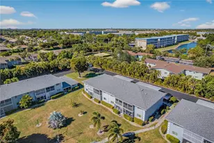 8160 Summerlin Village Cir, Fort Myers, FL 33919 - Photo 27