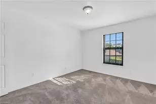 7655 Meadow Lakes Dr, Naples, FL 34104 - Photo 11