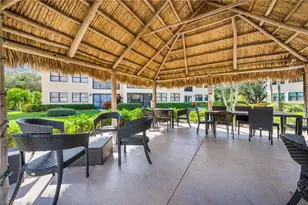 1100 9th St S, Naples, FL 34102 - Photo 19