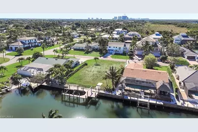 207 6th St, Bonita Springs, FL 34134 - Photo 3