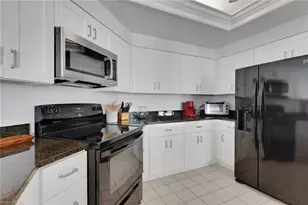 6260 Bellerive Ave, Naples, FL 34119 - Photo 11