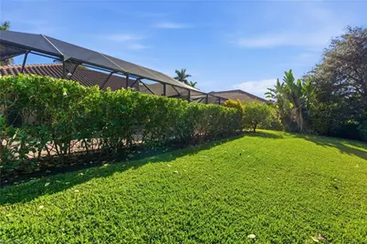 5867 Marble Ct, Naples, FL 34110 - Photo 43