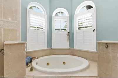 5867 Marble Ct, Naples, FL 34110 - Photo 27