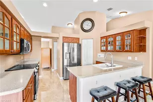 1925 SW 54th Ln, Cape Coral, FL 33914 - Photo 7