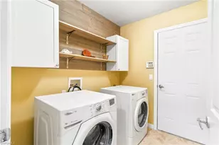 1925 SW 54th Ln, Cape Coral, FL 33914 - Photo 23