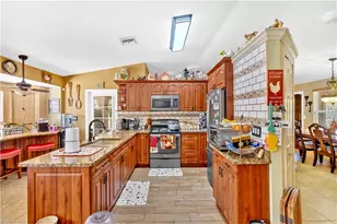 1867 17th St SW, Naples, FL 34117 - Photo 13