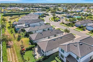 2240 Yellowfin Cir, Naples, FL 34114 - Photo 23