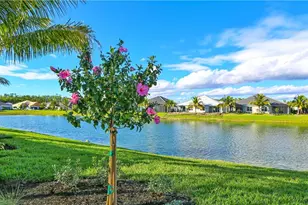 2428 Ariane Dr, Naples, FL 34112 - Photo 21