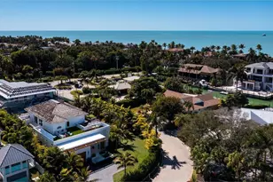 14 Sabre Ln, Naples, FL 34102 - Photo 27