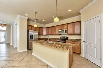 13566 Messino Ct, Estero, FL 33928 - Photo 9