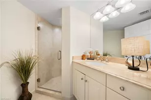 4901 Gulf Shore Blvd N, Naples, FL 34103 - Photo 17