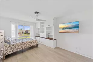 378 Palm Dr, Naples, FL 34112 - Photo 17