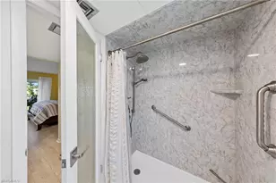 378 Palm Dr, Naples, FL 34112 - Photo 25