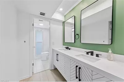378 Palm Dr #4, Naples, FL 34112 - Photo 23