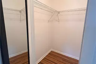 4629 Bayshore Dr, Naples, FL 34112 - Photo 13