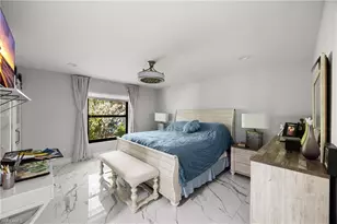 1890 Oakes Blvd, Naples, FL 34119 - Photo 13