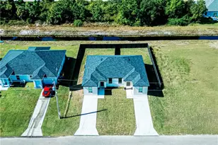 1116 Capetown Ave, Lehigh Acres, FL 33974 - Photo 3