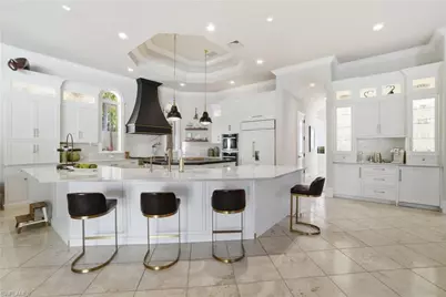 16961 Verona Ln, Naples, FL 34110 - Photo 9