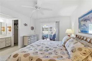 853 SE 46th Ln, Cape Coral, FL 33904 - Photo 17