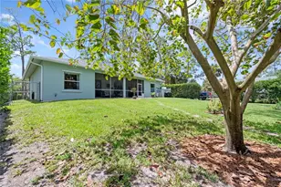 1070 21st St SW, Naples, FL 34117 - Photo 35