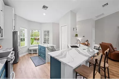 1070 21st St SW, Naples, FL 34117 - Photo 11