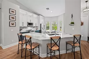 1070 21st St SW, Naples, FL 34117 - Photo 3