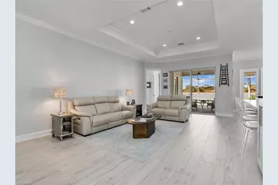 3935 Jasmine Lake Cir, Naples, FL 34119 - Photo 5