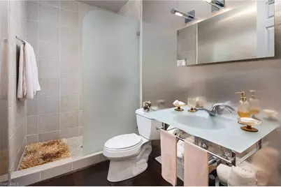 450 10th Ave S, Naples, FL 34102 - Photo 23