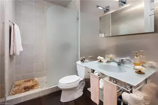 450 10th Ave S, Naples, FL 34102 - Photo 23