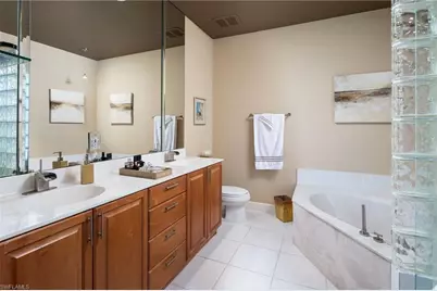 450 10th Ave S, Naples, FL 34102 - Photo 17