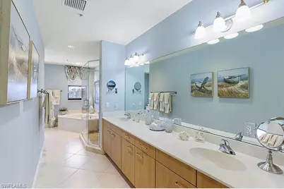 10620 Gulf Shore Dr #202, Naples, FL 34108 - Photo 11