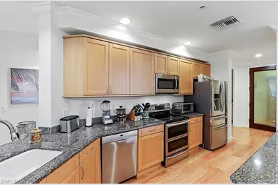 10620 Gulf Shore Dr #202, Naples, FL 34108 - Photo 7