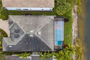 9453 Greenleigh Ct, Naples, FL 34120 - Photo 41