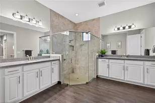 9453 Greenleigh Ct, Naples, FL 34120 - Photo 25