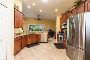 1674 Serrano Cir, Naples, FL 34105 - Photo 3