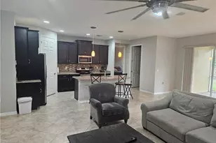 3264 Royal Gardens Ave, Fort Myers, FL 33916 - Photo 5