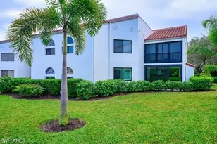 601 Beachwalk Cir, Naples, FL 34108 - Photo 17