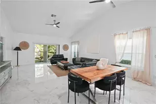 3141 Carriage Cir, Naples, FL 34105 - Photo 11