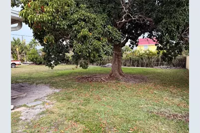 531 99th Ave N, Naples, FL 34108 - Photo 23