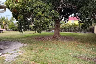 531 99th Ave N, Naples, FL 34108 - Photo 23