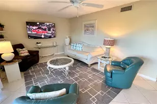 269 Palm Dr, Naples, FL 34112 - Photo 17