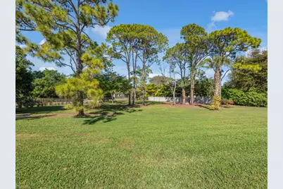 506 Ridge Dr, Naples, FL 34108 - Photo 33