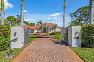 506 Ridge Dr, Naples, FL 34108 - Photo 3