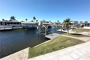 17700 Peppard Dr, Fort Myers Beach, FL 33931 - Photo 7