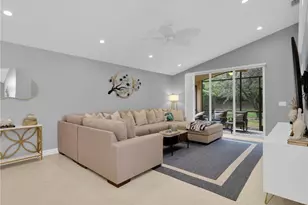 1583 Windamere Ln, Naples, FL 34119 - Photo 5