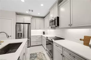 2614 Seychelles Cir, Naples, FL 34112 - Photo 11