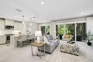 2614 Seychelles Cir, Naples, FL 34112 - Photo 23