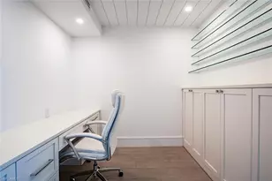 3401 Gulf Shore Blvd N, Naples, FL 34103 - Photo 7